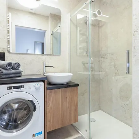 Apartly- Port View Apartment